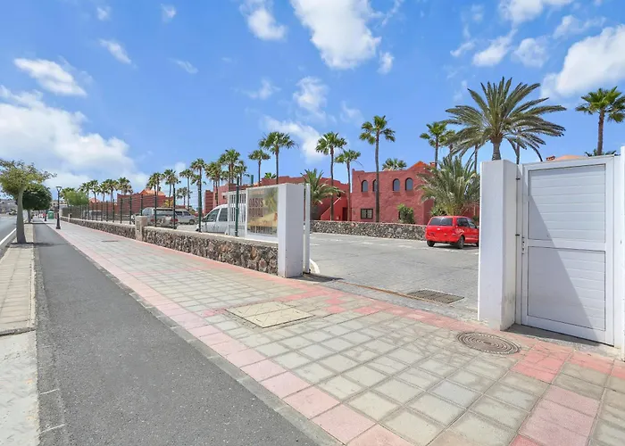 Oasis Royal 2 Bedrooms Ground Floor